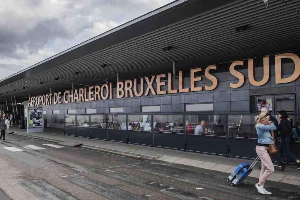 Albert 20 Brussels-Charleroi-Airport Exterior photo